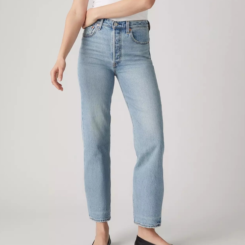 Levi’s Ribcage Straight Ankle